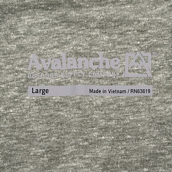 Avalanche Outdoor Supply Co High Waisted biker shorts Size Large NWT. - Picture 2 of 8